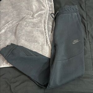 Nike Tech Fit Joggers